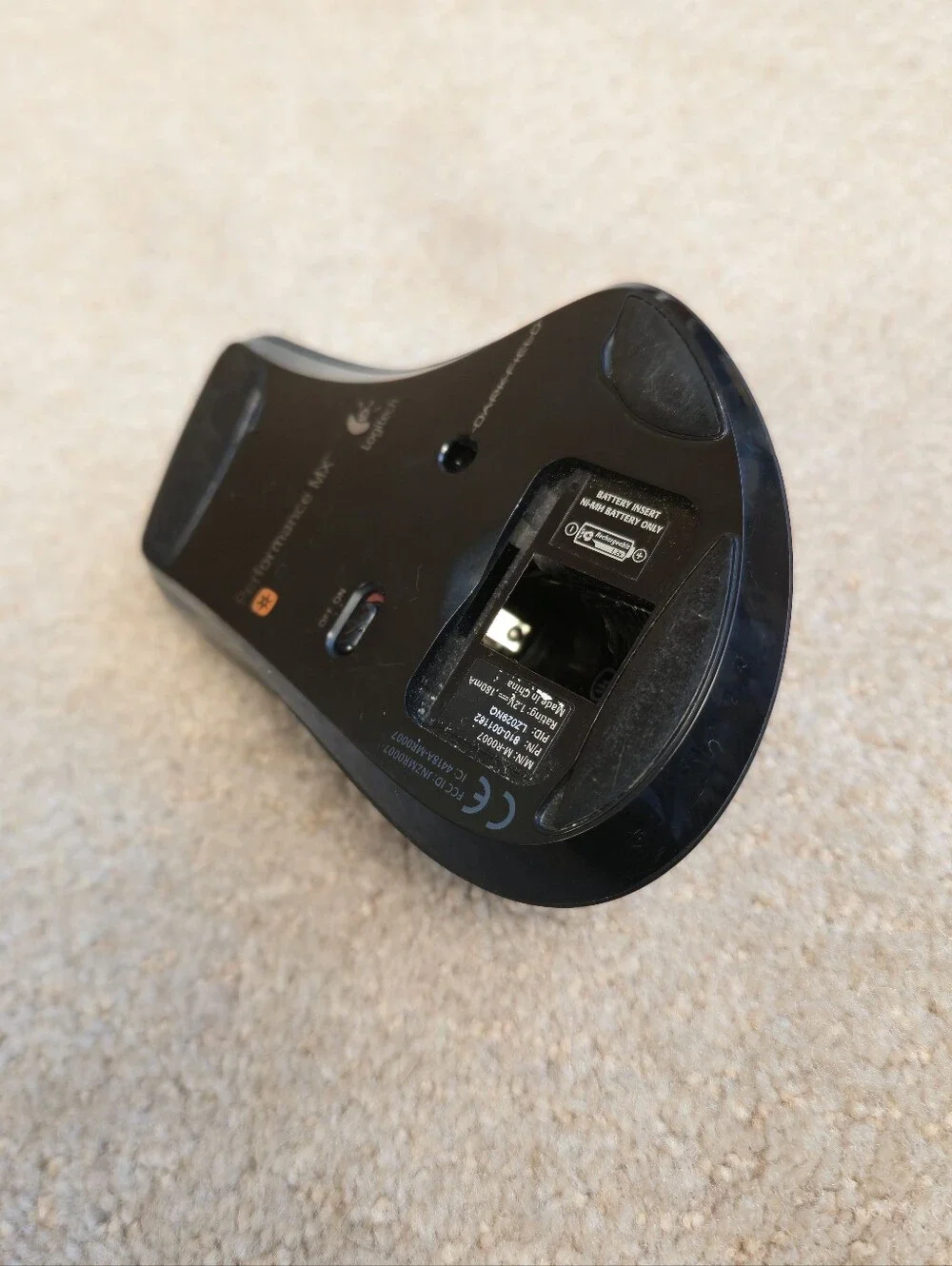 Logitech Performance MX M-R0007 Darkfield Black Wireless Mouse NO USB Dongle